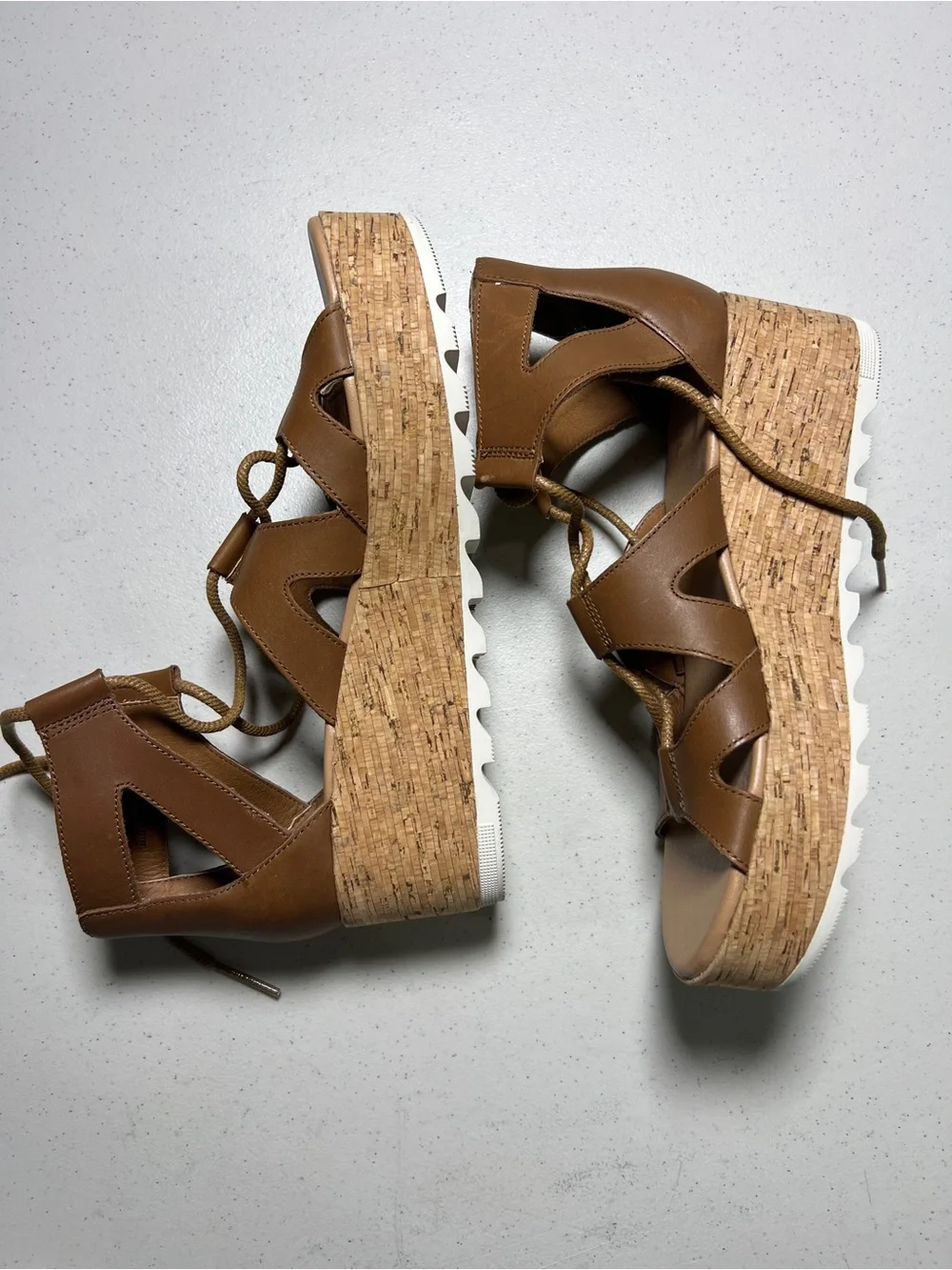 Sorel Cameron Flatform Lace Wedge Sandal Velvet Tan Brown Women's 9.5